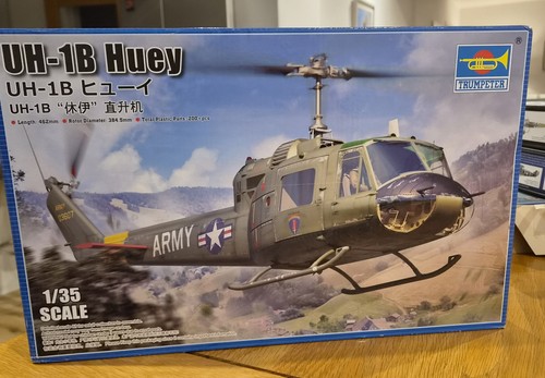 Trumpeter huey 1 35 - trumpeter,