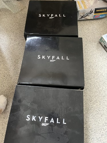 James bond 007 skyfall - 3, x